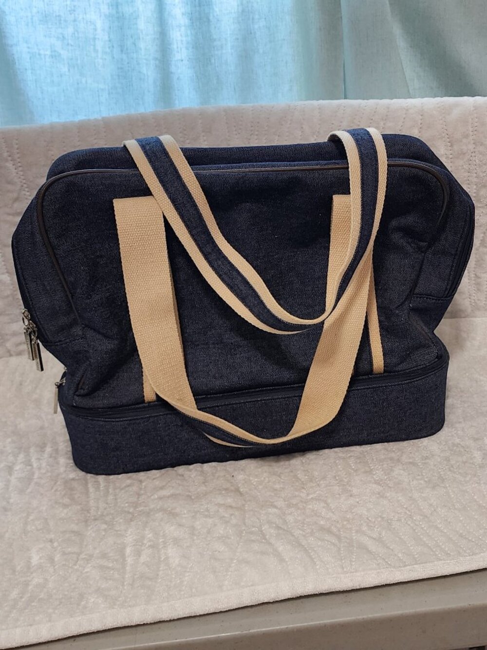Bath and Body Works, Make Up Bag, See Descp For Measurements.